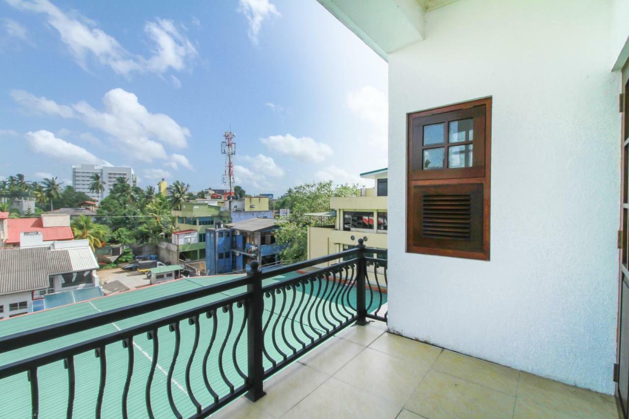 Hotel Queensbury Malabe Kaduwela Exterior foto